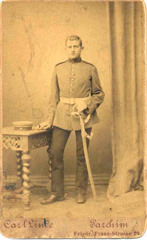 Picture of unknown Thies relative in uniform